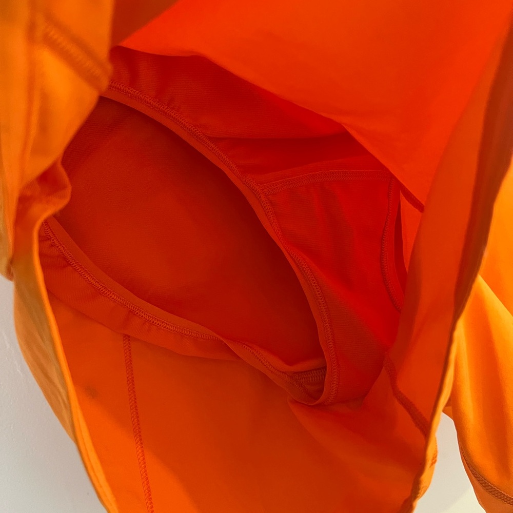 lululemon athletica Orange Speed Up High-Rise Lined Short size 12 - Picture 4 of 4